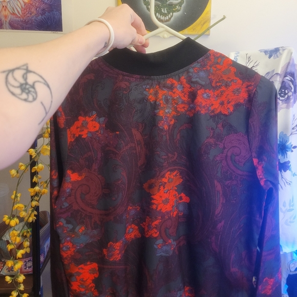 fabletics boho bomber jacket - Picture 3 of 4